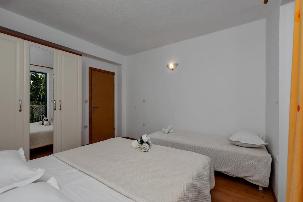 Apartmani Antonela Drasnice Luaran gambar