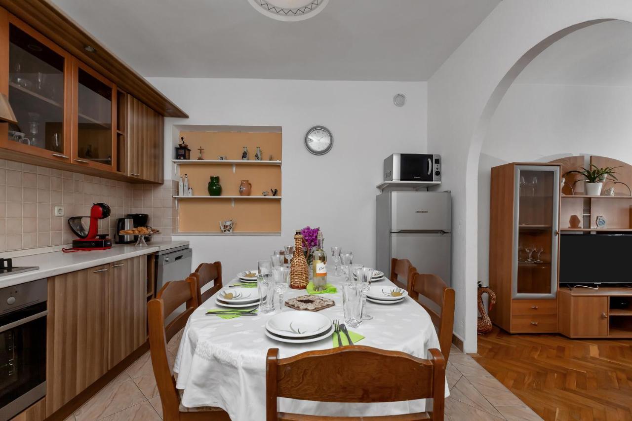 Apartmani Antonela Drasnice Luaran gambar