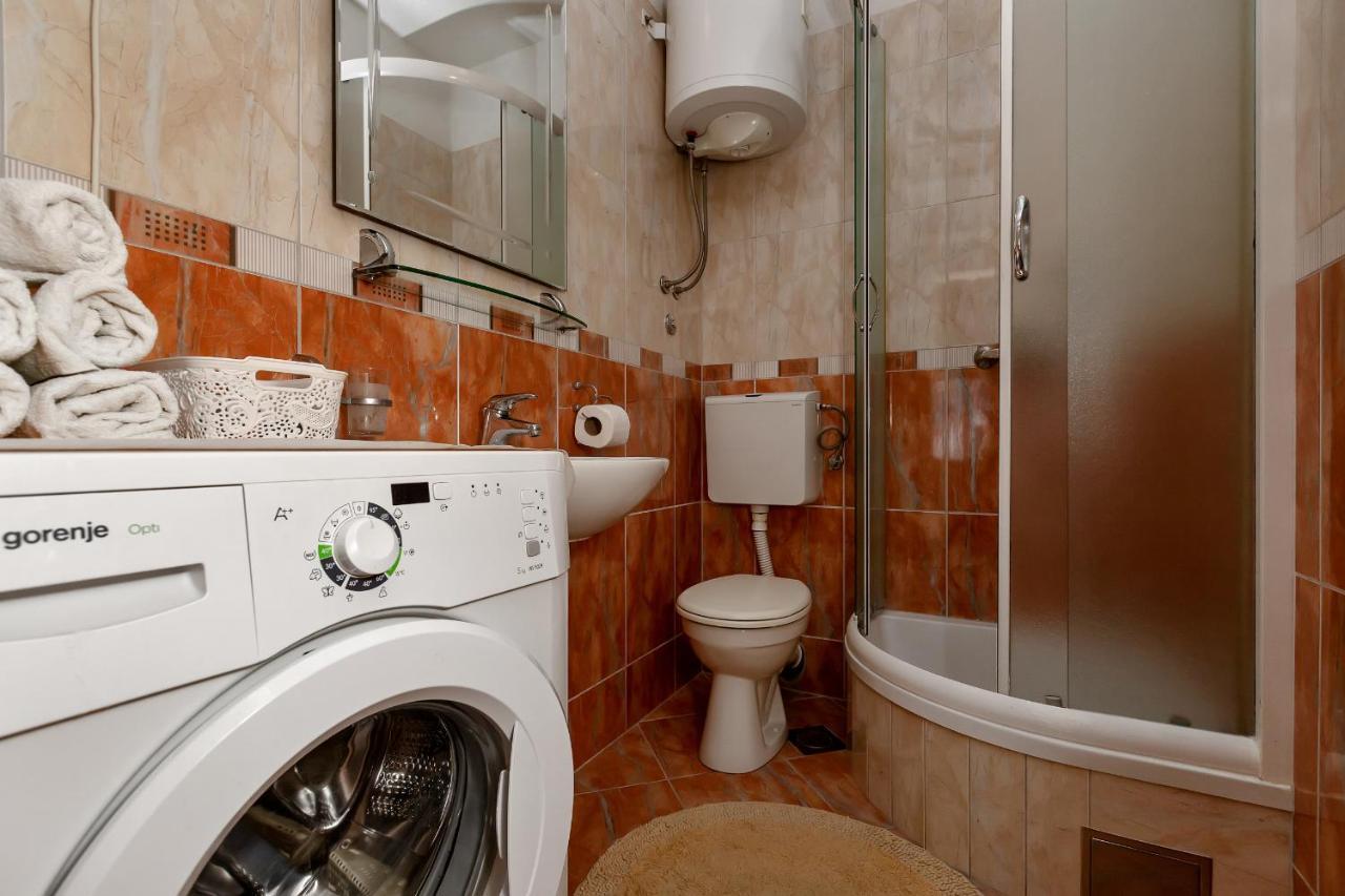 Apartmani Antonela Drasnice Luaran gambar